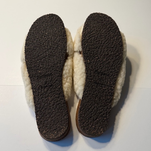 FLATTERED- Lou Teddy Cozy Shearling Slide Sandals in Cream - Picture 7 of 7